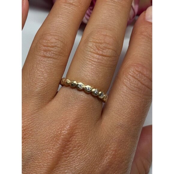 Chic Gold-Tone Women's Ring - Picture 8 of 8